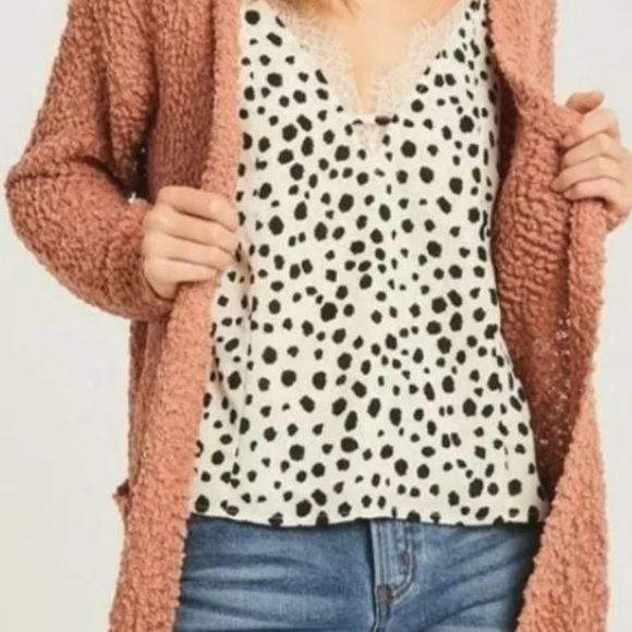 Listicle Lanae Peach Popcorn Cardigan, Size Small, Like New, - Picture 6 of 7